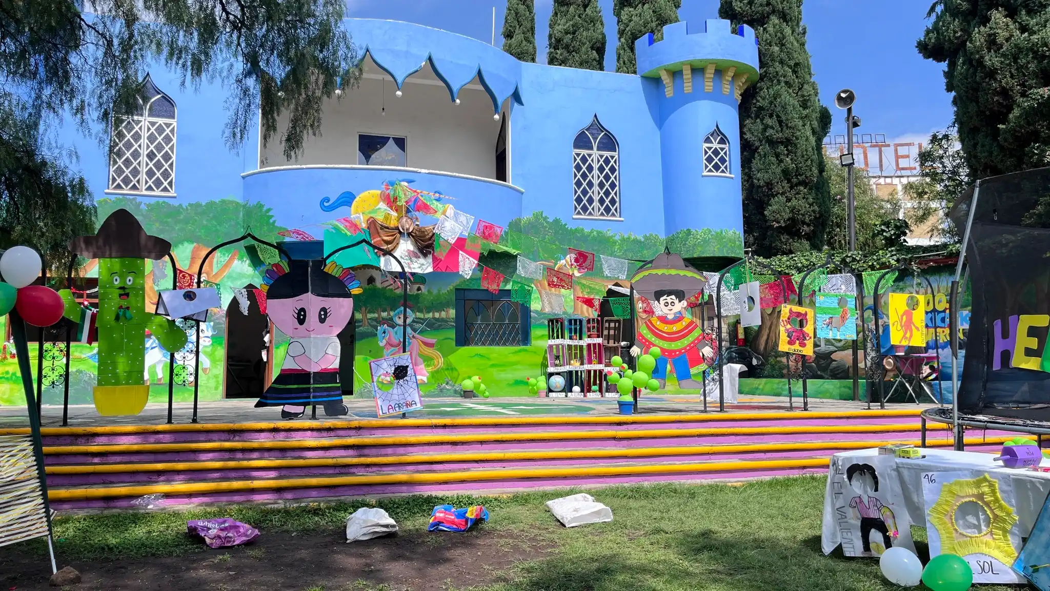 Niños del preescolar en actividad del Colegio Finlandés en Tepotzotlán