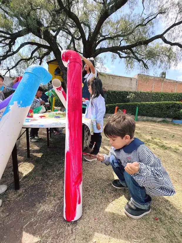 Actividad del club de tareas del Colegio Finlandés en Tepotzotlán